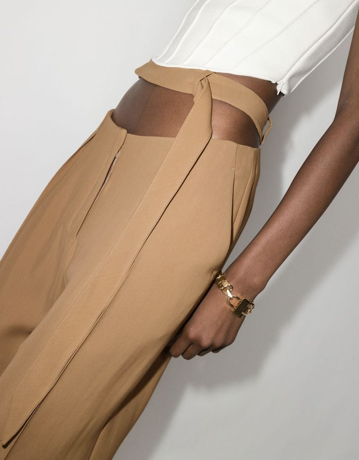 Women's Clothing Niche design deconstructed herringbone suit female tie wide shoulder suit jacket hollow straight pants two piece suit_voghion.com