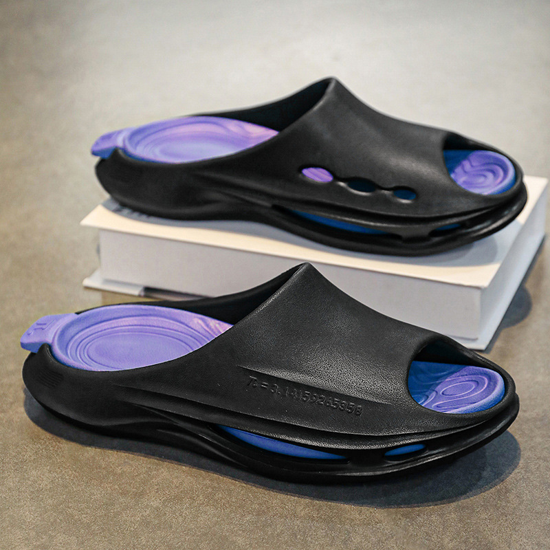 Zapatillas para hombres y mujeres con suela gruesa en verano para casa interior para parejas de baño para pisar excrementos zapatillas frías se pueden usar