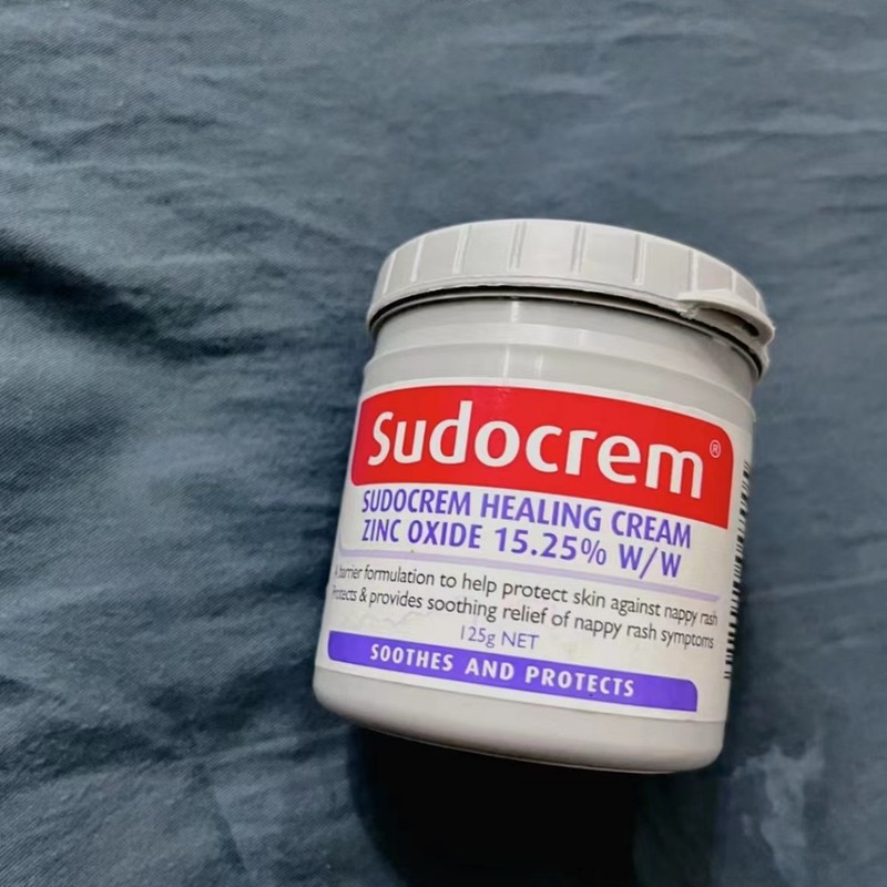 英国製バットクリーム、バットクリーム、黒ずみ・ニキビ・ニキビ除去、毛穴クレンジングマスク 125g、多目的缶|undefined