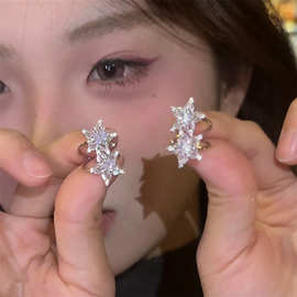 铜镀真金仿水晶五芒星耳骨夹可调节轻奢日常通勤甜酷风精致耳饰女