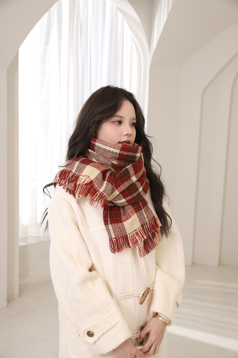 Red scarf women's winter 2024 new Korean version New Year's warm couple Christmas gift checkered pattern_voghion.com