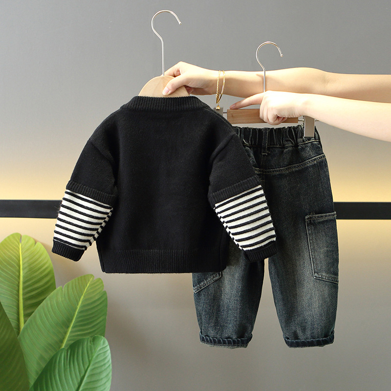 6289 Traje de otoño para niños 2025 Nuevo suéter de primavera y otoño para niños de moda Juego de tres piezas Marca de moda para bebés Versión coreana