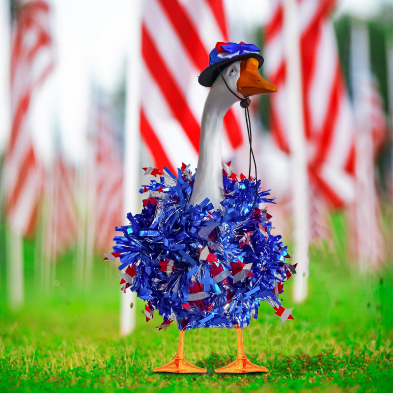 Cross-Border 2025 New Independence Day Two-Piece Porch Goose Clothing Set 23inch White Goose Holiday Decoration Set