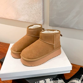 女式时装单鞋;女式皮靴;平底拖鞋