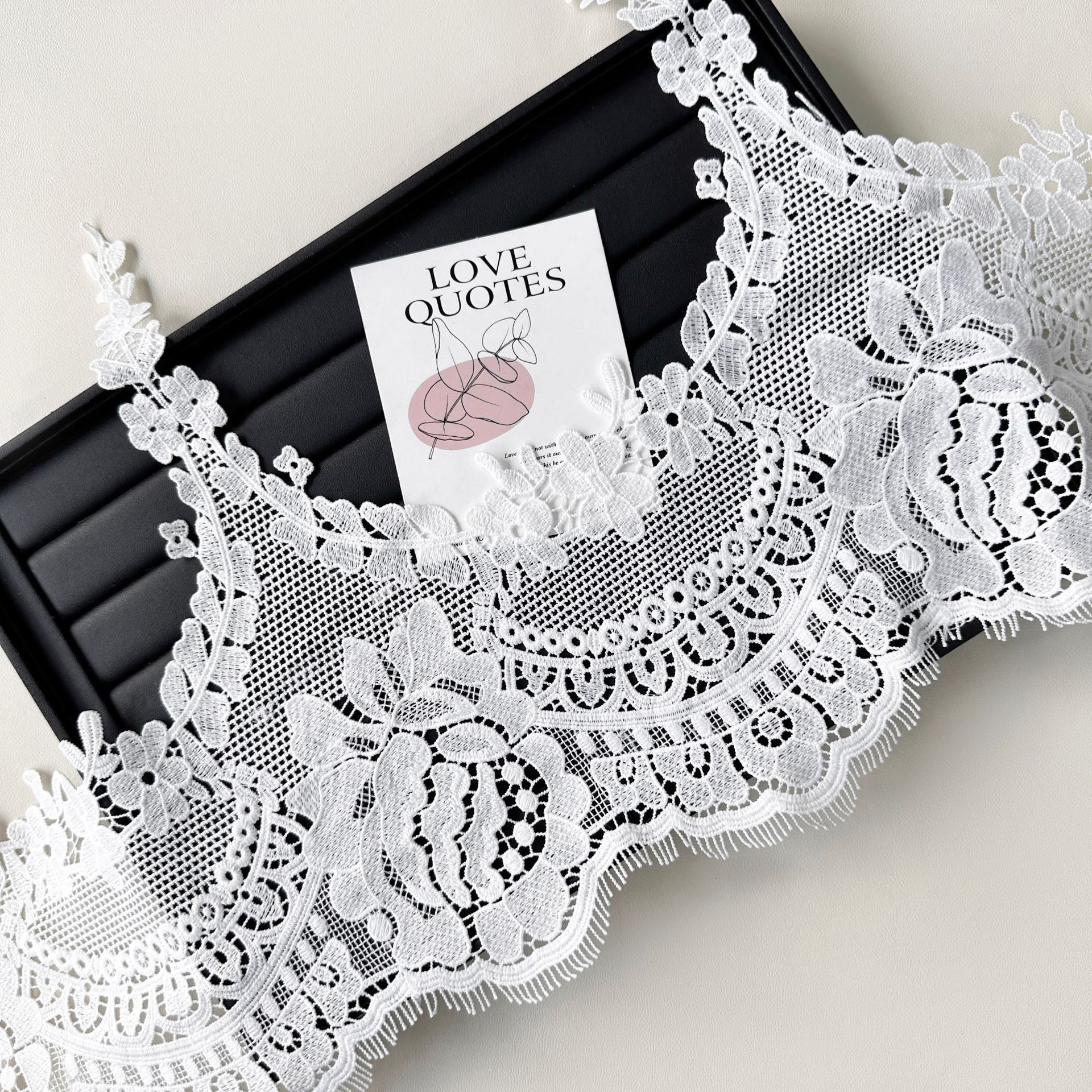 Blanco encaje ropa interior / decoración floral elegante bordado mujer sexy vestido pijama accesorios