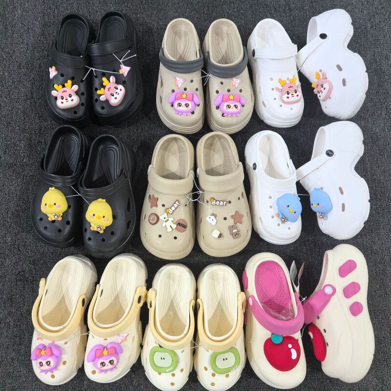 Clearance sale of assorted slippers: indoor and outdoor EVA thick-soled slippers for men and women, lightweight and comfortable for home use