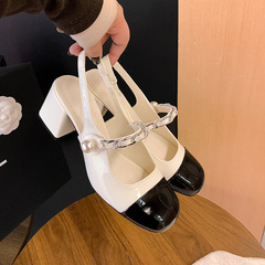 牛革版レトロなメアリージェーンのフレンチハイヒール