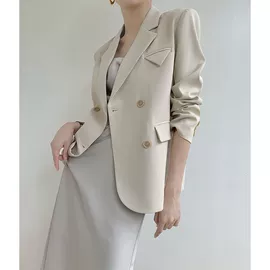 连衣裙;时尚休闲套装;女式衬衫