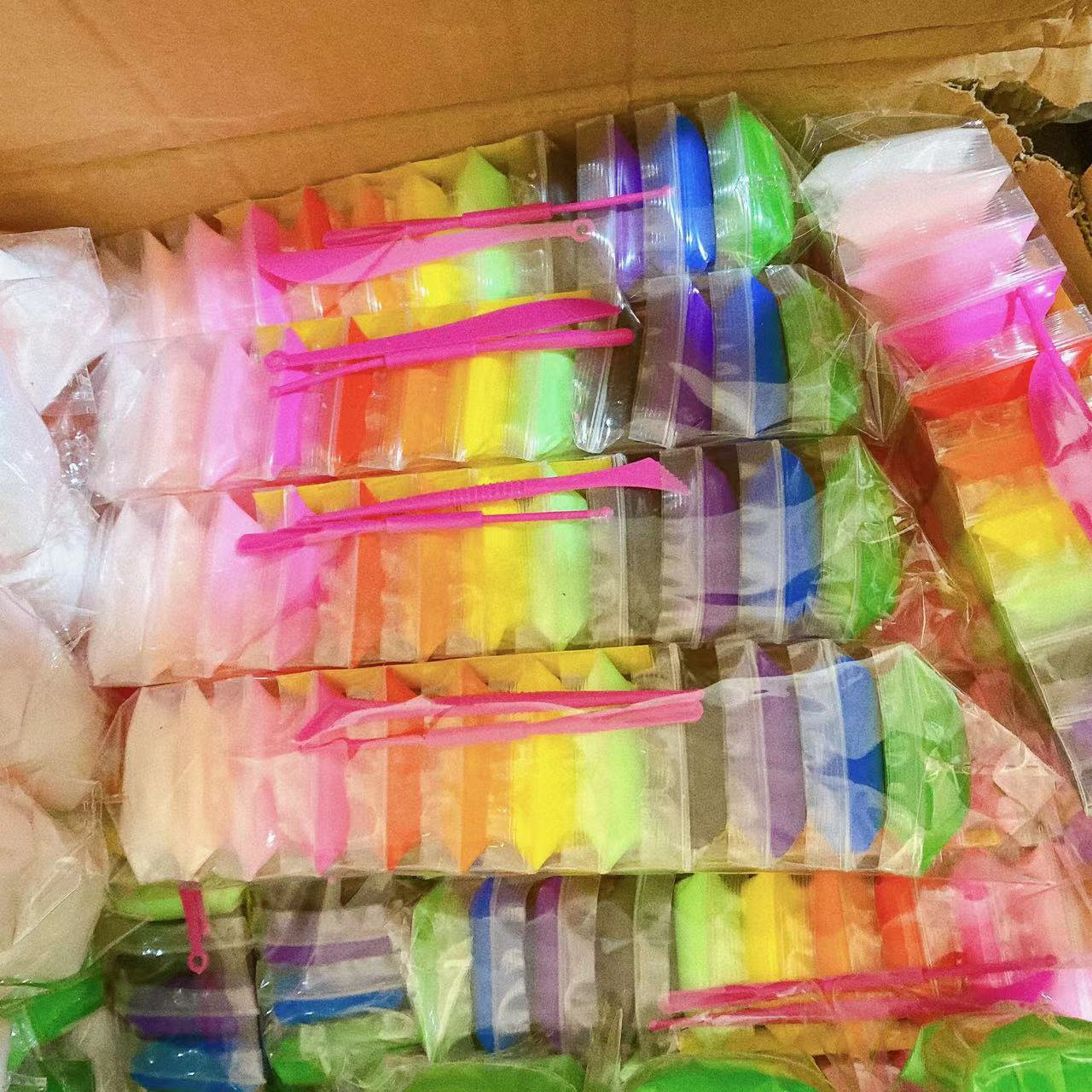 Bolsas infantiles de arcilla ultraligera creativa DIY juguetes hechos a mano barro ultraligero espacio barro color barro 12 color conjunto con trabajo