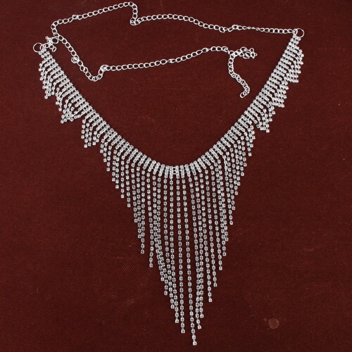 Source manufacturer wholesale fashion belly dance crystal waist chain sexy bund bikini body chain hot selling accessories