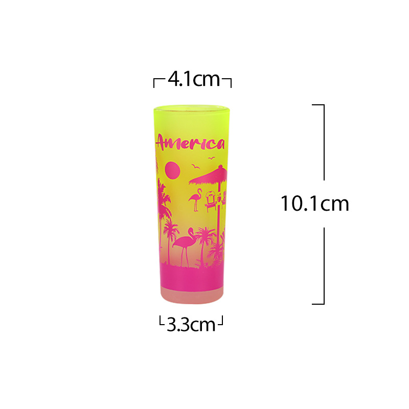 핑크 그라디언트 + 핑크 로고