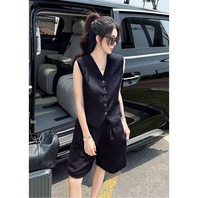 高级小众不撞款老钱风穿搭套装裤女夏日气质亚麻上衣短裤两件套装|undefined
