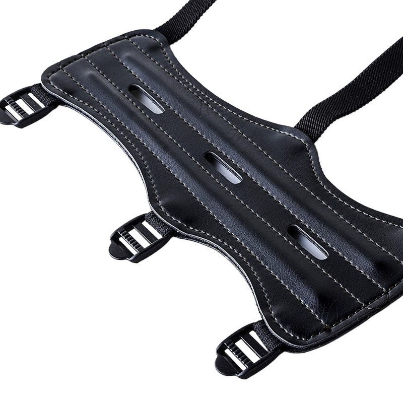 Большой торг трехдырочный черный Pu Arm Guard традиционный изогнутый лук стрельба из лука принадлежности для стрельбы из лука Защитное снаряжение для лука и стрел оптом