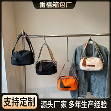 �羳���e�ٴ�б���Ů2026�¿�μ�����|��ţ������ؐ������