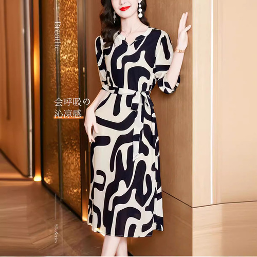 Cross-border ready-to-ship French-style thin women's dress, stylish  autumn new lady temperament slimming printed dress