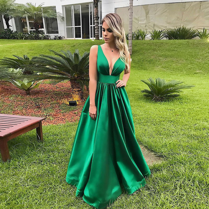 Europa y América del Comercio Exterior Amazon AliExpress deseo nuevo Satén de las mujeres con cuello en V vestido de noche largo adelgazamiento sexy