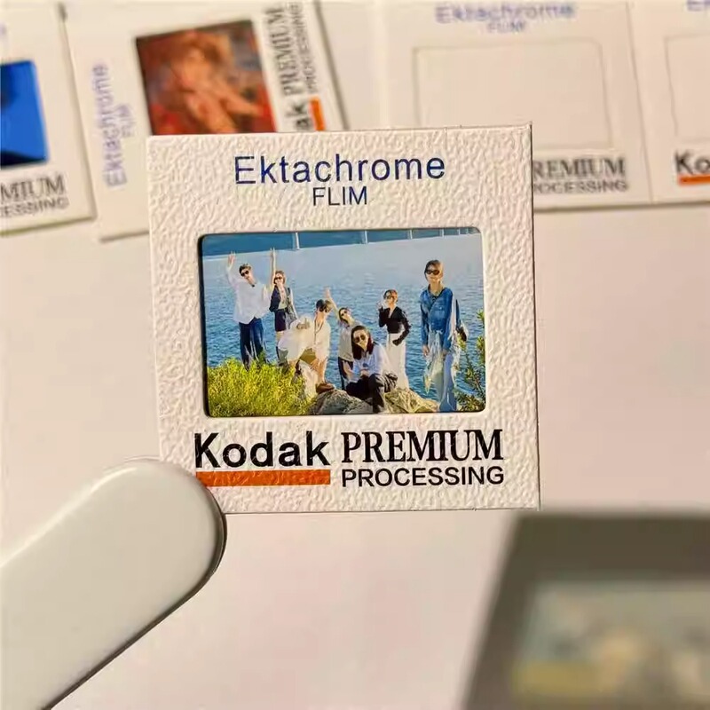 Waterproof Reversal Film Slide Photo Reproduction Couple Film Negative DIY Gift Fully Transparent Photo Paper Photo Waterproof Reversal Film Slide Photo Reproduction Couple Film Negative DIY Gift Fully Transparent Photo Paper Photo