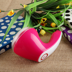 Electric ball trimmer, hair ball removal machine, high-power ball removal machine, ball removing device