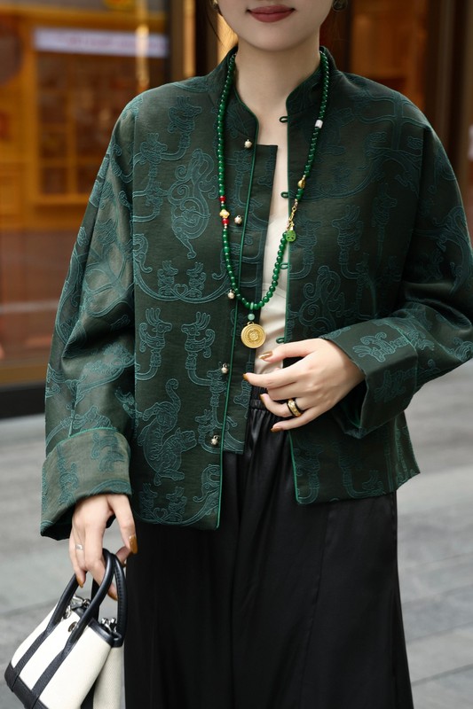 双色莱赛尔油丝提花新中式国风立领盘扣廓形感秋季唐装外套上衣|undefined