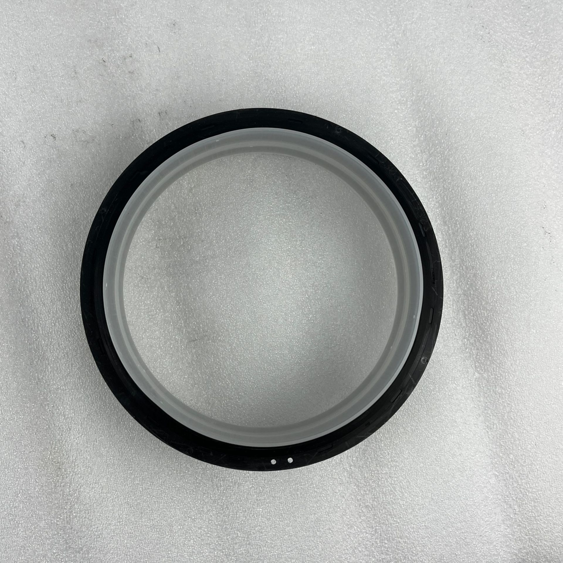 Suitable for Cummins Qsb6.7 Crankshaft Rear Oil Seal 5259499