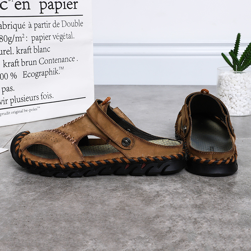 中年男士皮凉鞋