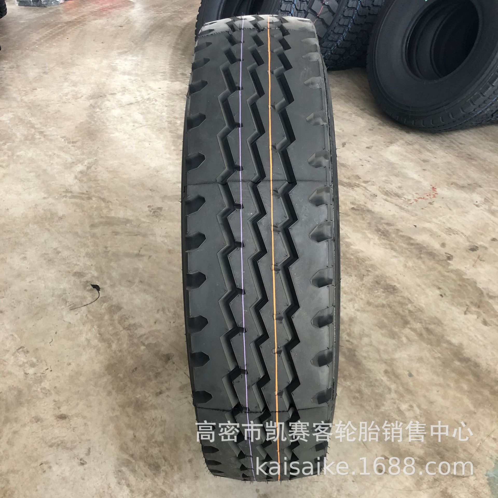 徐工起重机轮胎1200 12.00R24吊车轮胎 三线花纹工程机械轮胎