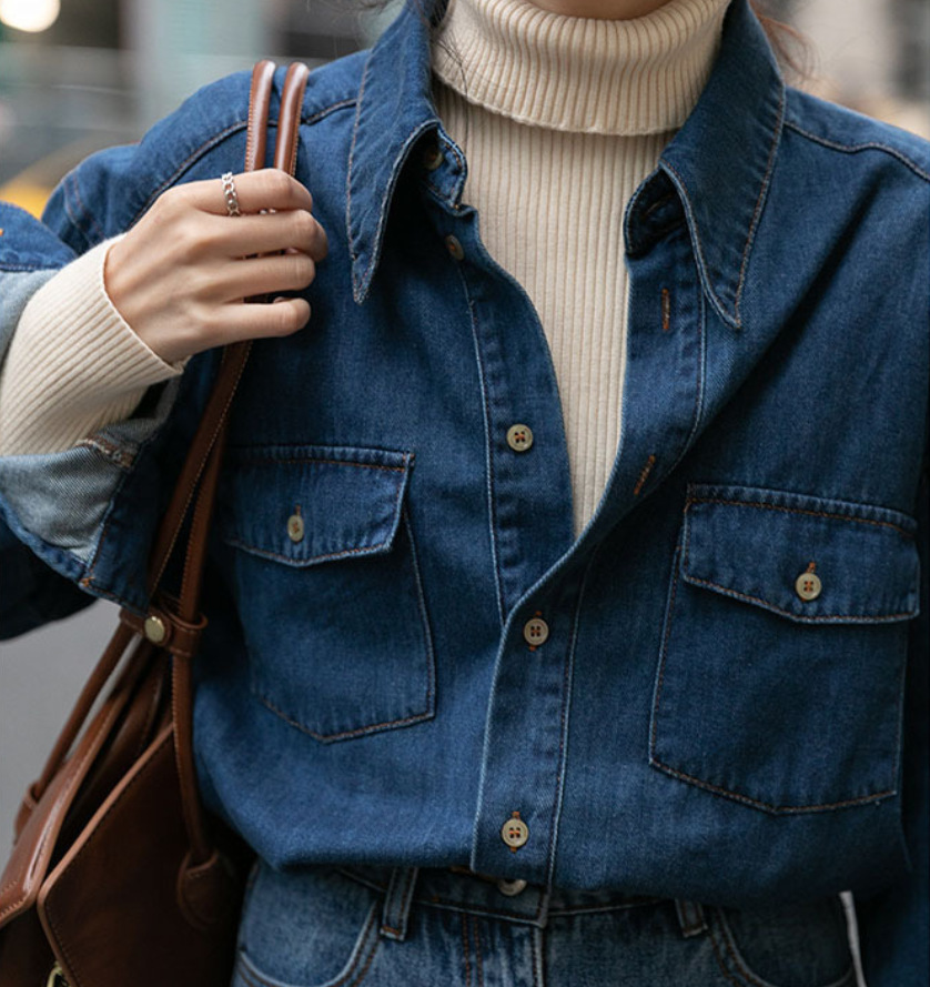 韩系温柔小众复古牛仔衬衫女设计感叠穿上衣蓝色港风2023春季新款