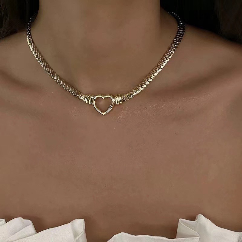 Titanium Steel Chain Material Wholesale Jewelry Lady Heart Shape Titanium Steel Plating Necklace