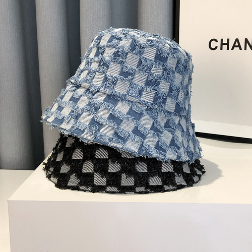 Small-town design checkered fisherman hat for girls, suitable for spring and autumn, versatile, looks face small, bucket hat, simple face covering, trendy