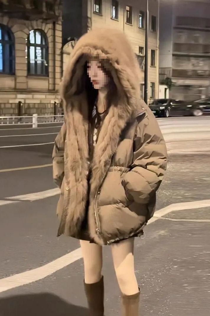 热销处理时尚百搭可拆卸仿狐狸毛领羽绒服女冬季鸭绒加厚外套氨纶