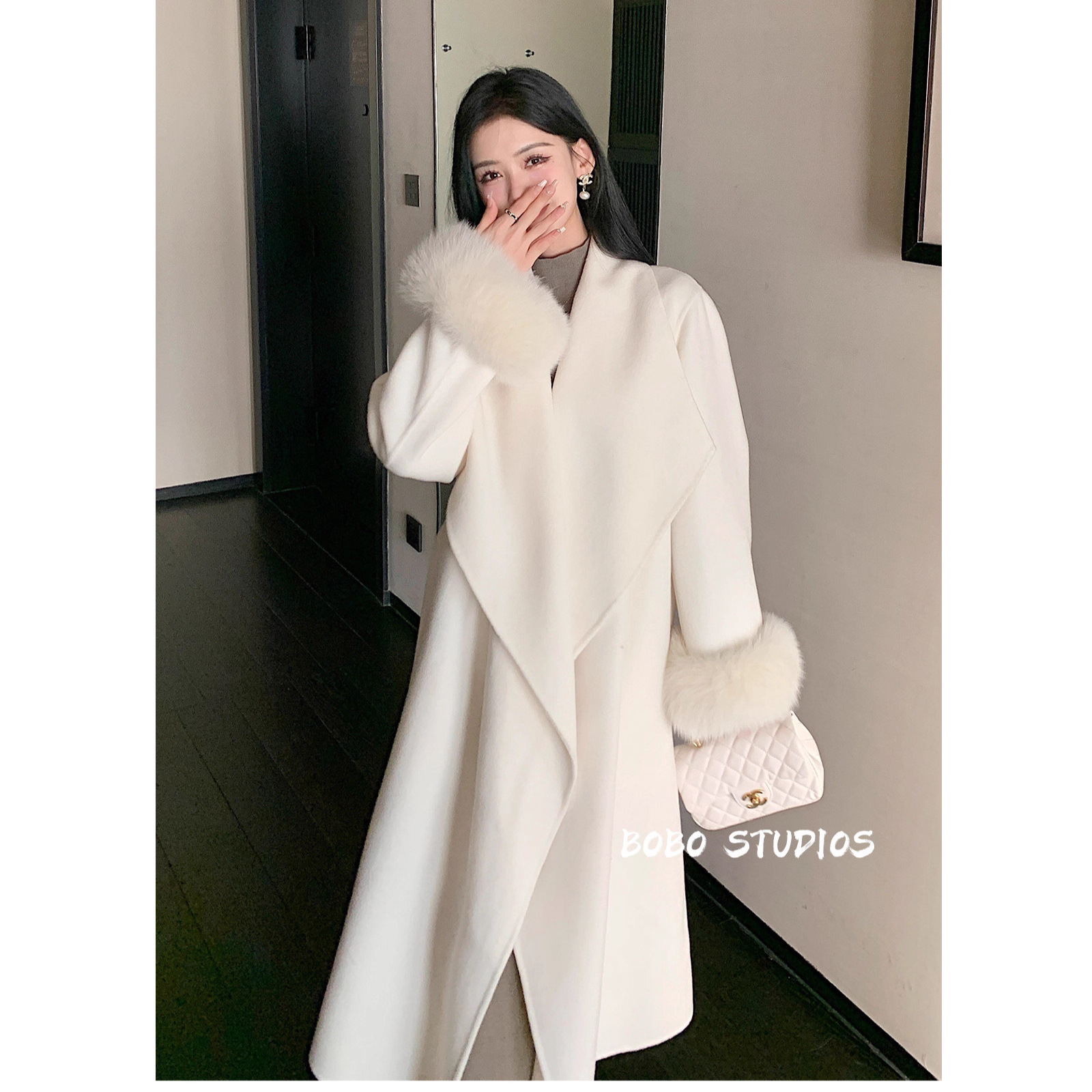 浪漫姐姐2025年中长款毛呢外套女秋冬感双面羊绒大衣狐狸毛袖