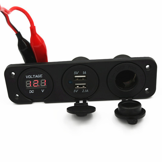 Car and ship universal 3.1A output dual USB, voltmeter cigarette lighter socket power base Blue