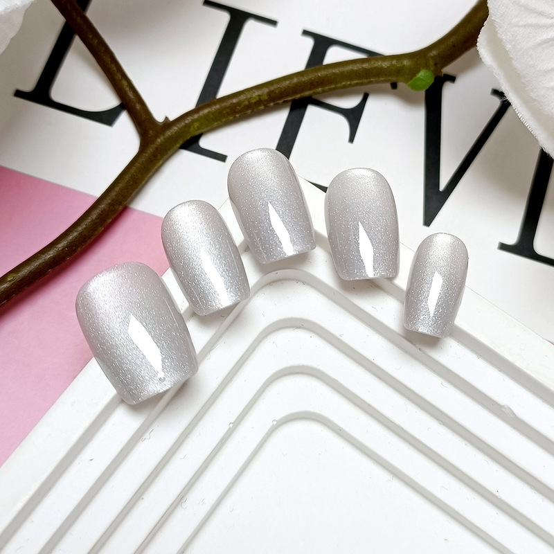 Sweet Cat Eye Manicure Pieces, Silver Surrounding Whitening Nail Patches, 10 Pieces of Hand-Made Hot-Selling Wearable Nails