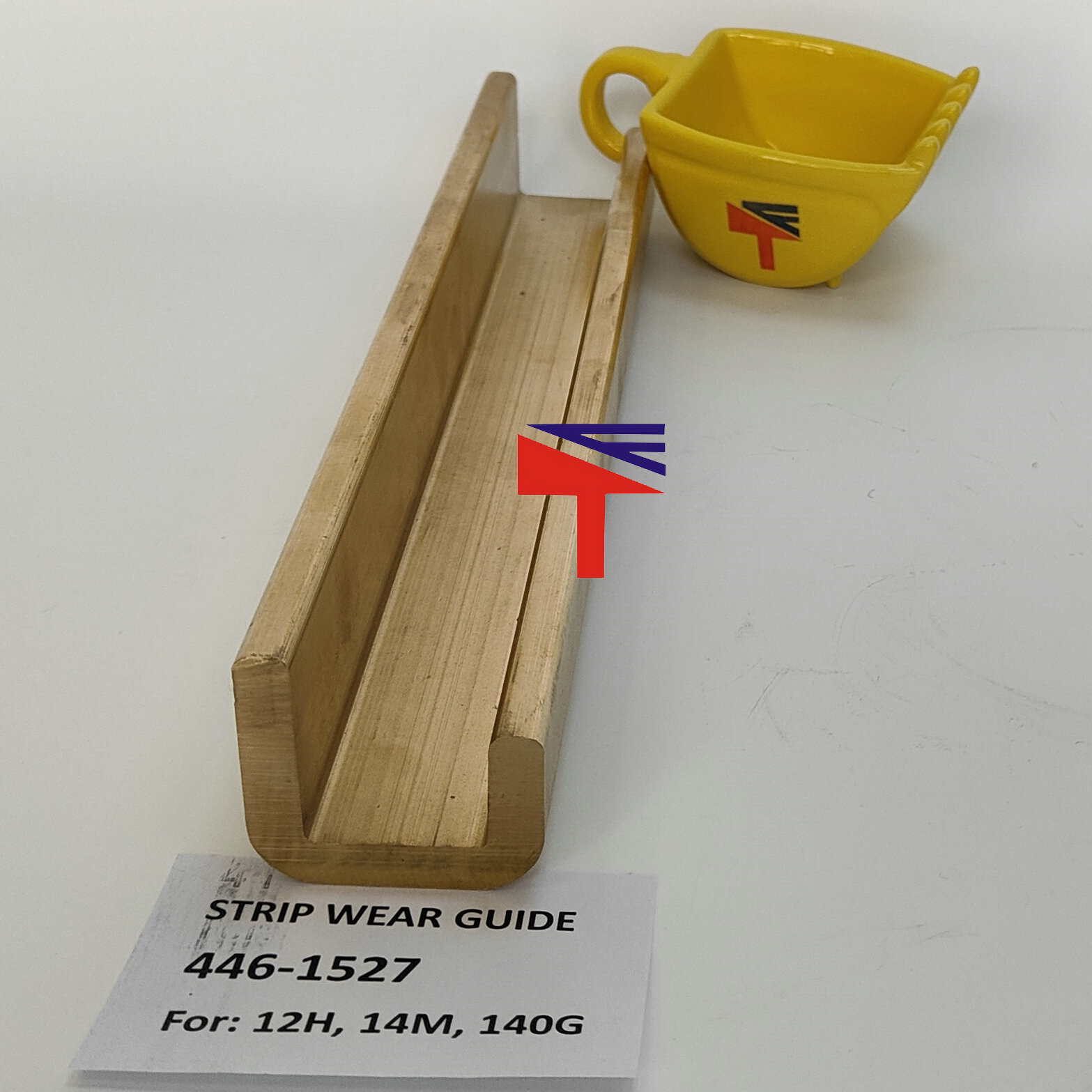 供应工程机械配件446-1527导轨适用于12H 14M 140平地机配件