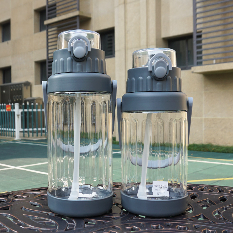 Simple gran capacidad de plástico transparente paja taza de agua estudiantes masculinos y femeninos portátil deportes taza de espacio portátil hervidor de agua 2L