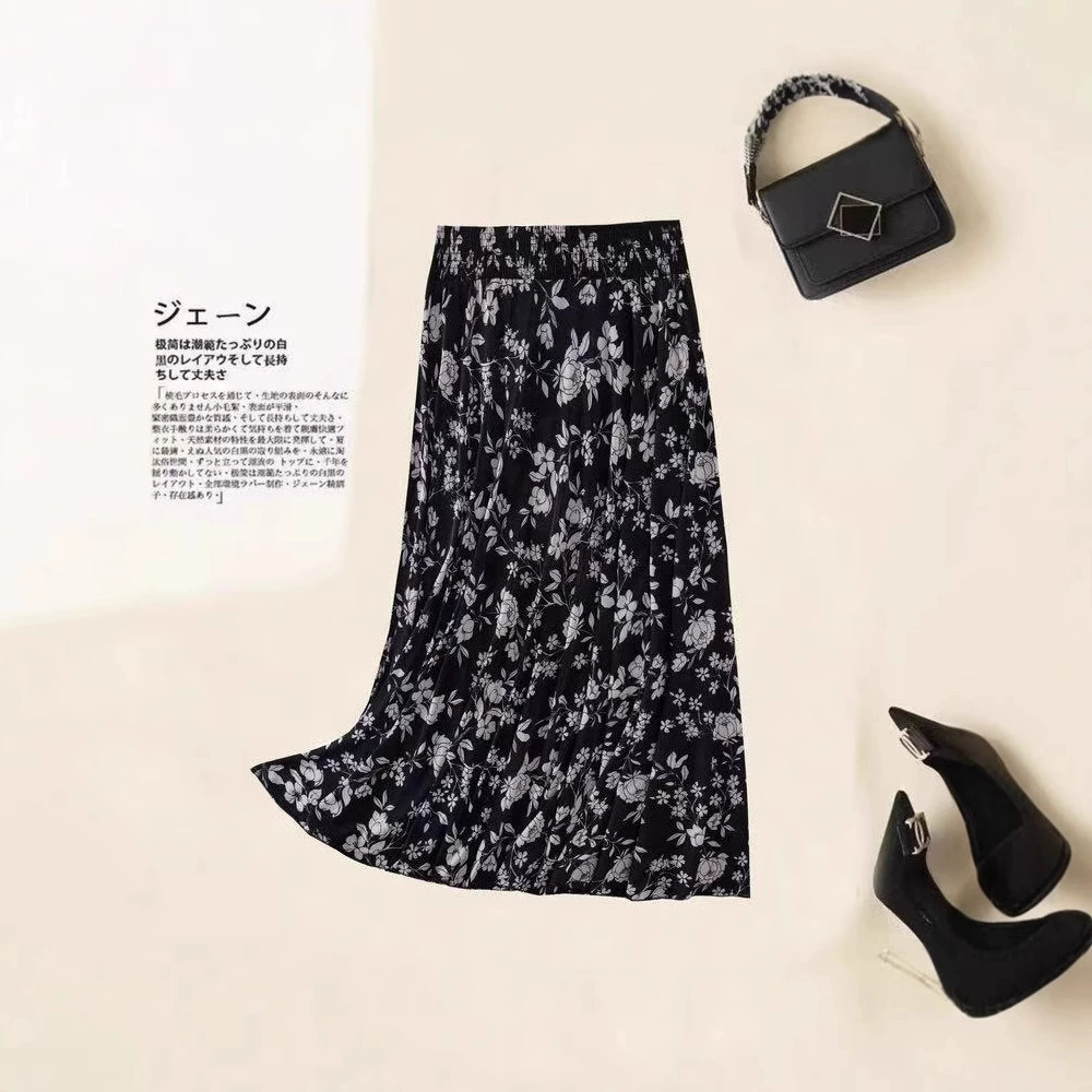 Летние новые брюки больших размеров для женщин среднего и пожилого возраста 2024, модная девятиточечная юбка с высокой талией.