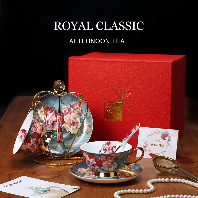 Conjunto de tazas de café europeas de cerámica de alta calidad, pequeño lujo de té de la tarde con cuchara de cerámica, taza de té de flores, caja de regalo