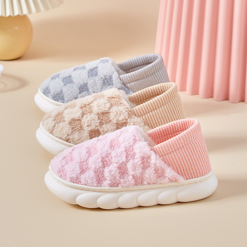 Mothership Thick Winter Shoes for Postpartum Women, Warm and Cozy, Cute Heeled Indoor Home Slippers with Felt, Non-Slip, for Winter
