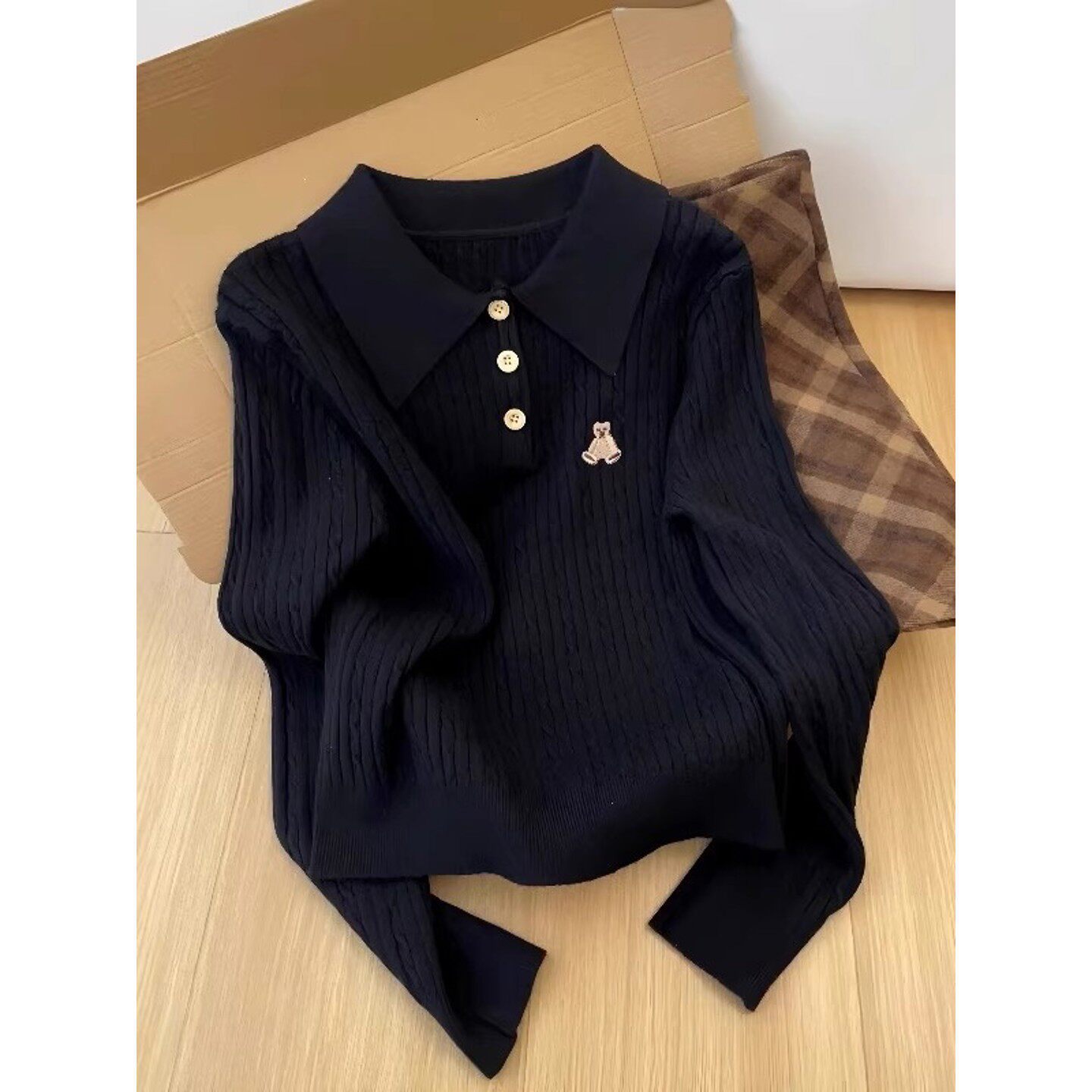仅用于产品展示勿拍-黑色老钱风POLO领针织衫女秋冬修身软糯毛衣