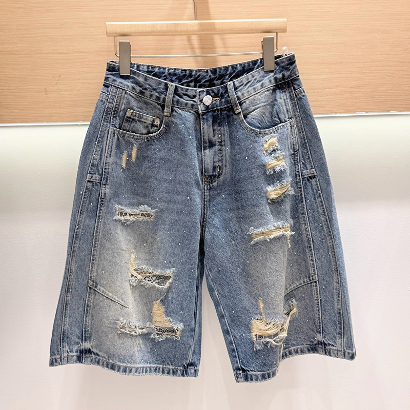 American-Style Design Ripped Denim Shorts for Women, 2026 Summer New Vintage Loose-Fitting Mid-Length Wide-Leg Pants Trendy