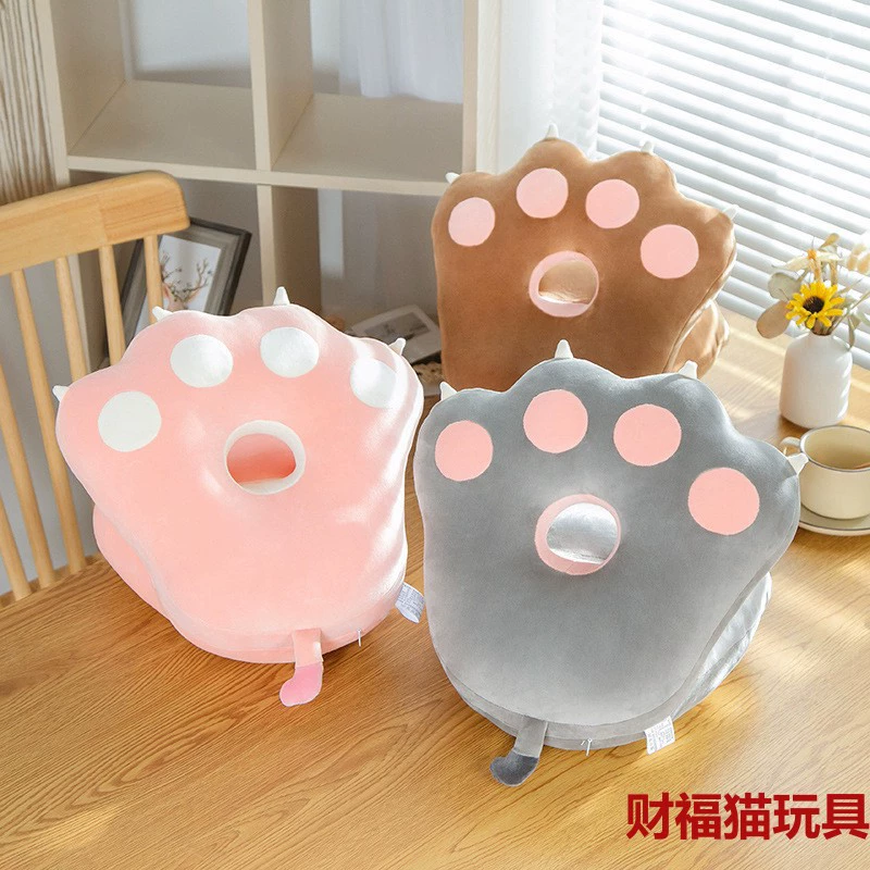 Cute pillow for sleep at lunchtime for elementary school students