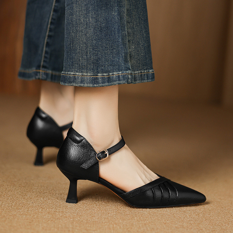 Giày sandal cao gót nữ quai ngang mũi nhọn da cừu gót 5,5 cm — đen