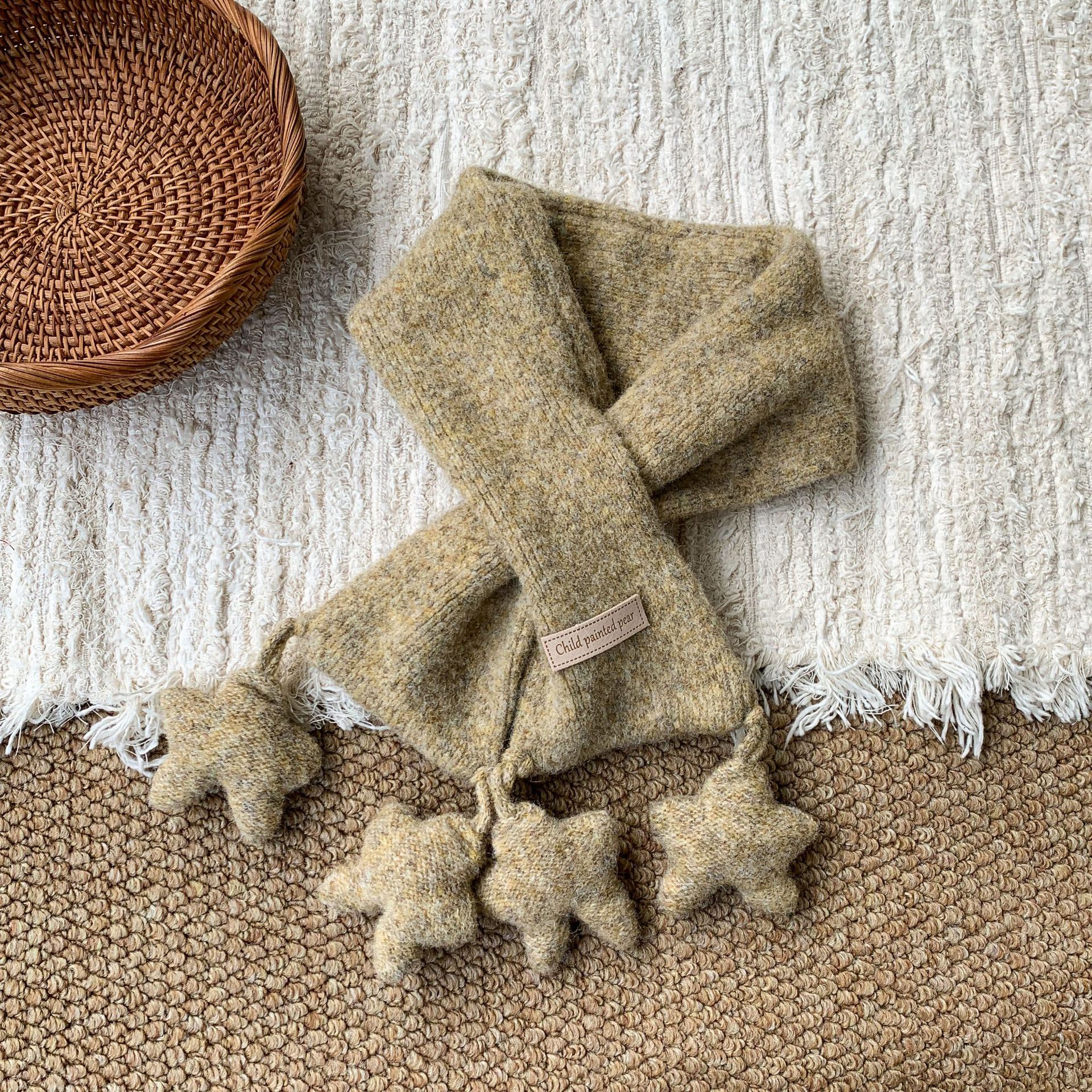 Bufandas de invierno para niños 2025 nuevo engrosado calentamiento estrellas de lana de punto para niñas baby bib