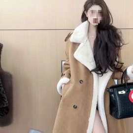 2025麂皮皮毛一体羊羔外套长款新款皮加厚大衣巴尔曼风时尚大方