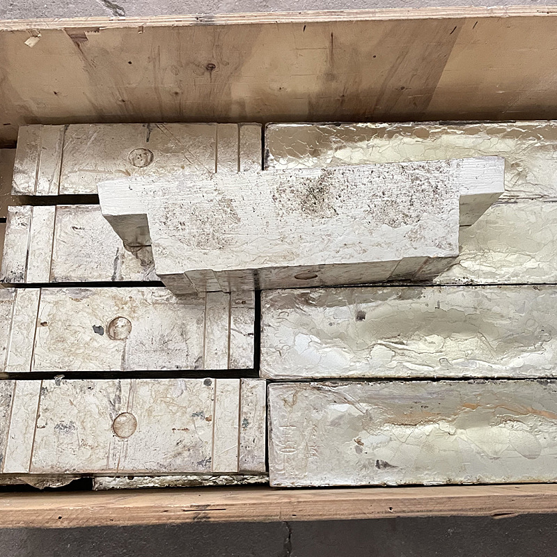 金属锡原料厂直销纯度≥ 99.99%高纯度锡无铅锡块优质现货多多