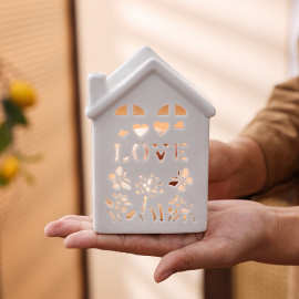 【厂家直销】北欧陶瓷烛台小房子香薰炉氛围灯装饰摆件工艺品香炉