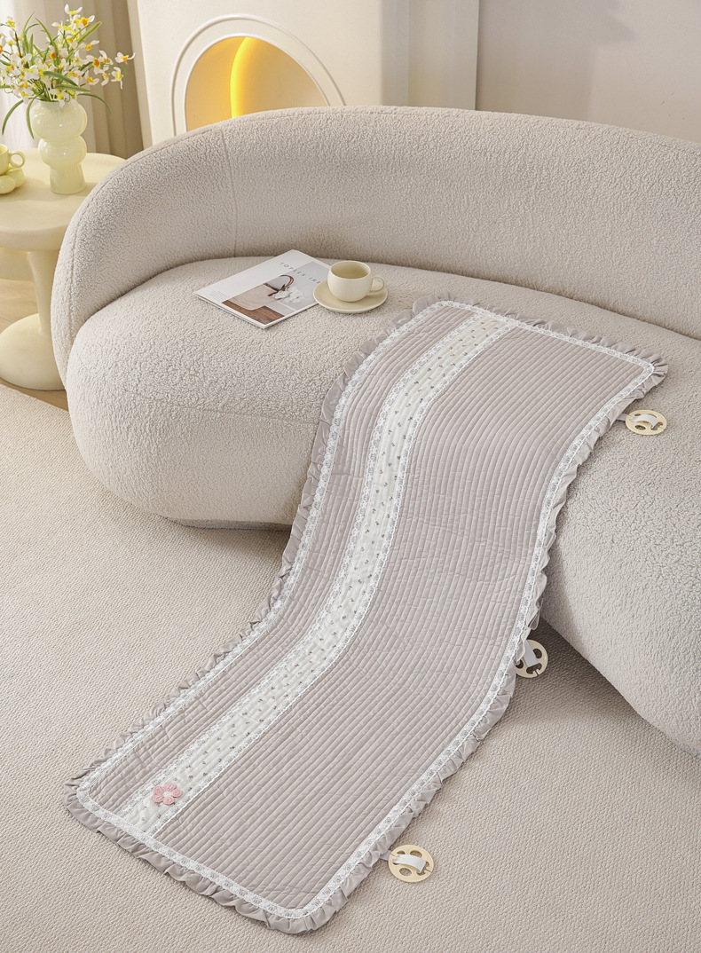 2026 new car seat cushion, pure cotton, suitable for all seasons, single-piece design for the driver's seat, long strip for the rear seat, non-slip, three-piece set