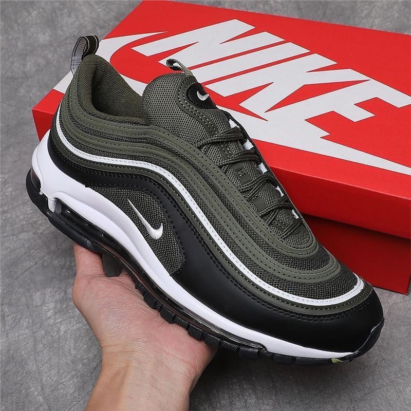 블랙 실버 스트라이프