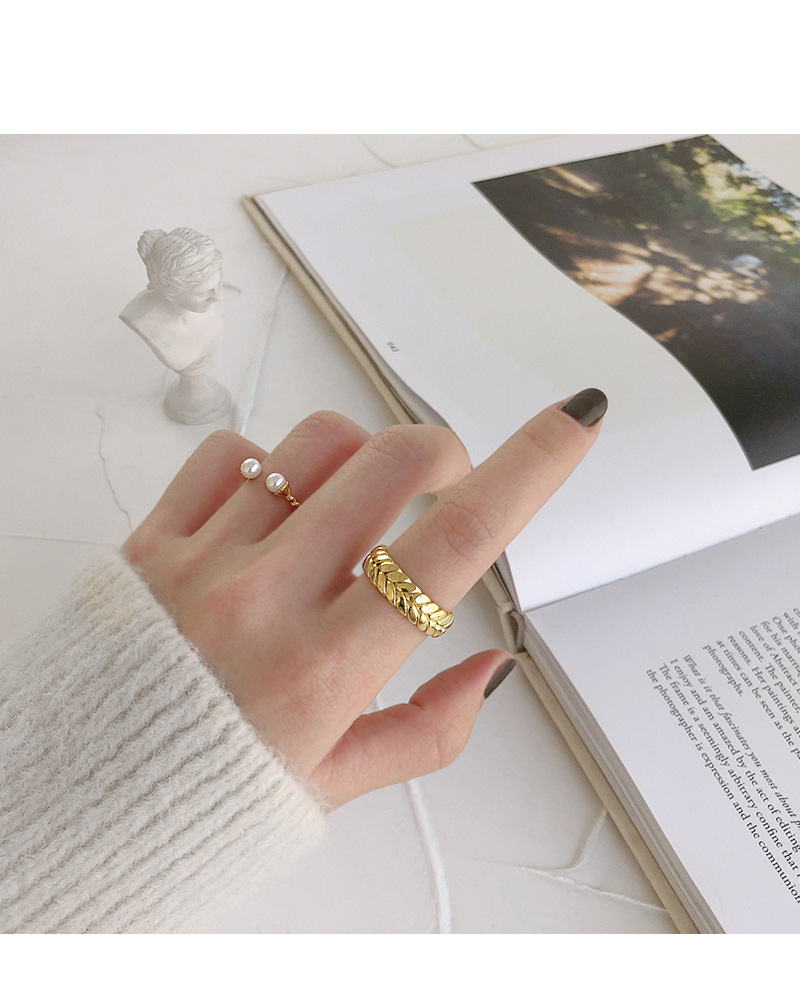 2021 New Exquisite Woven Chain Ring Women's Fashion Simple Style Niche Design Open Index Finger Ring Trendy display picture 10