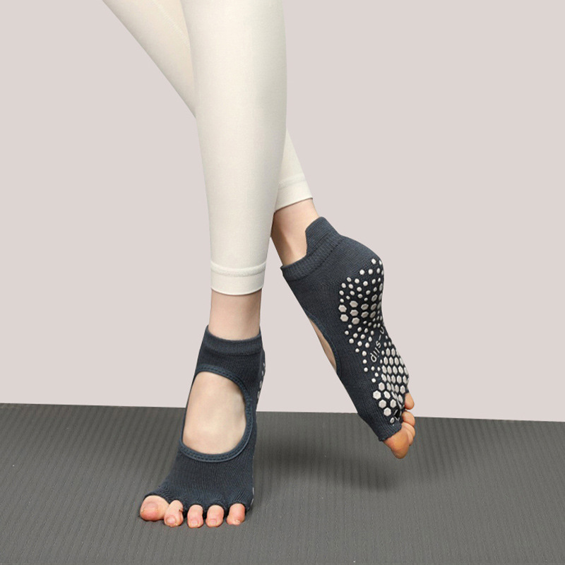 Calcetines de yoga para otoño e invierno, calcetines de cinco dedos, calcetines antideslizantes para Pilates, calcetines deportivos profesionales para mujer con dedos separados, venta al por mayor con espalda abierta.